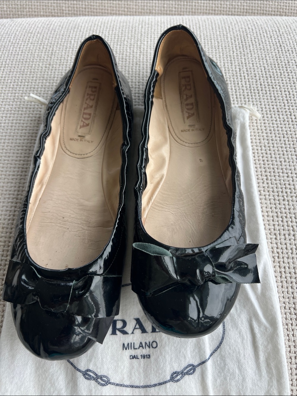Prada Black Patent Leather Bow Ballet Flats - Women Sz 37 1/2